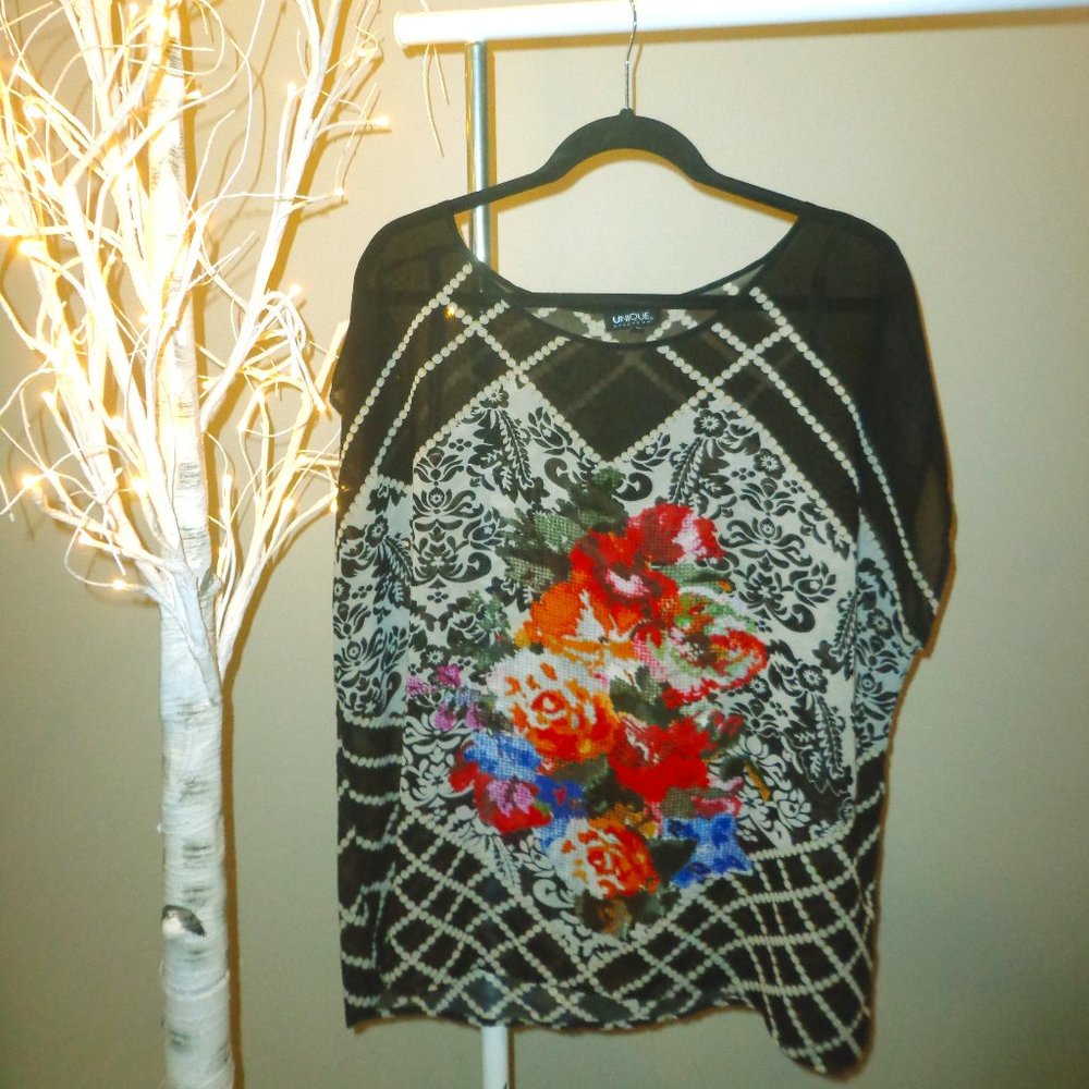 3/$12 Unique Spectrum Printed Blouse